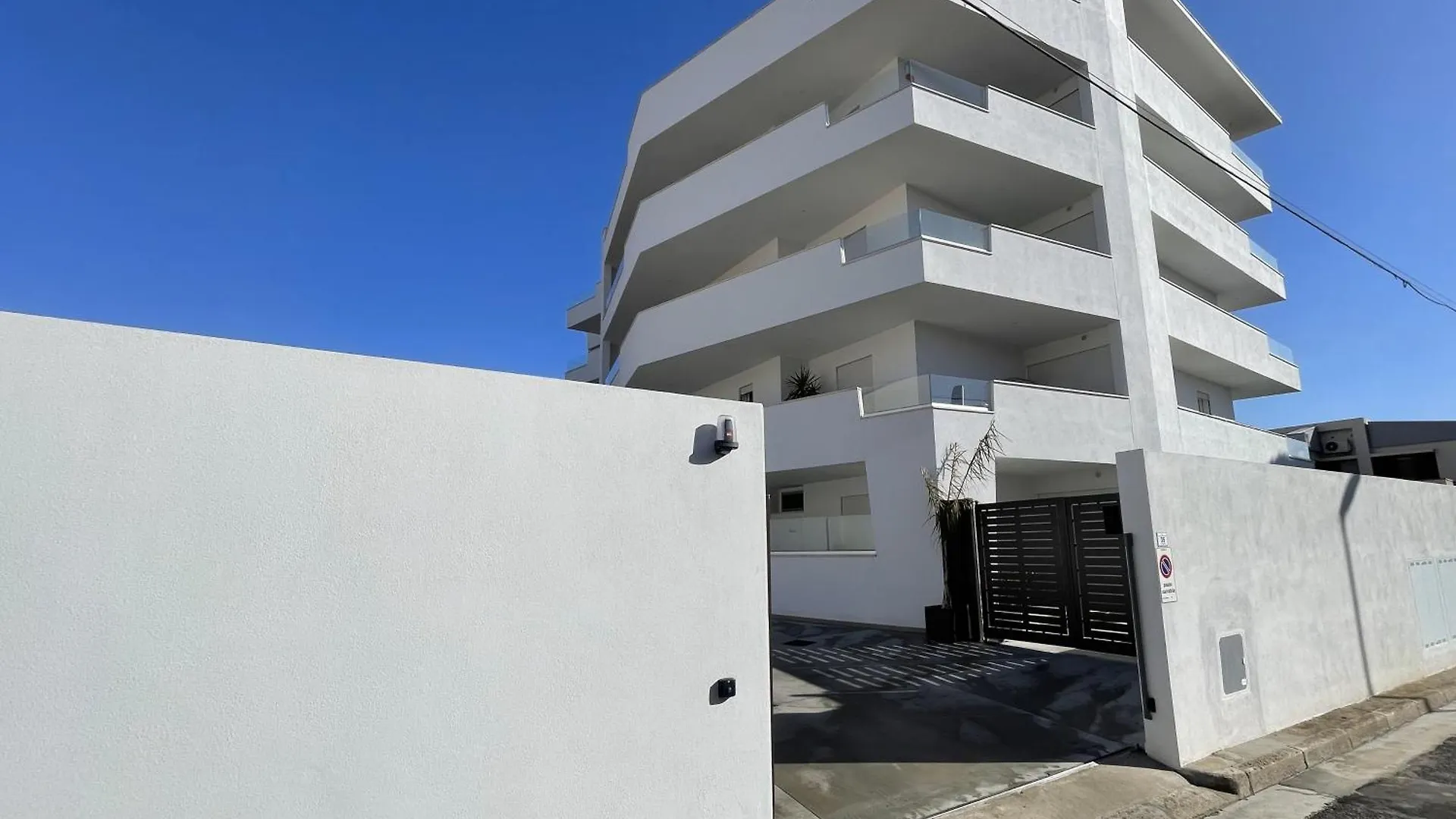 Mari'Entu Apartment Quartu Sant'Elena 0*,
